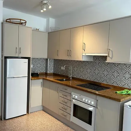 Right By The Pool Area In Capistrano Village * Nerja