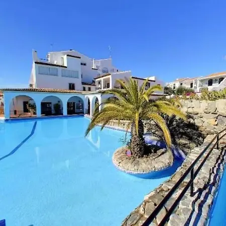 Apartment Right By The Pool Area In Capistrano Village! *