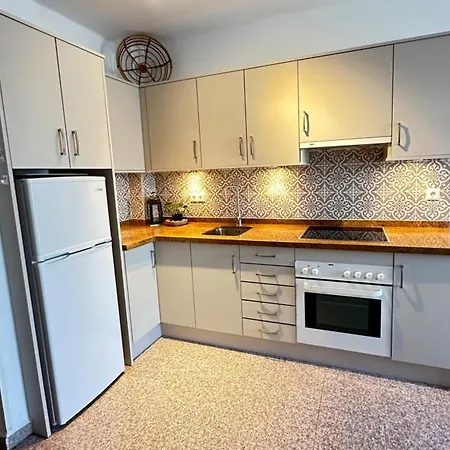 Right By The Pool Area In Capistrano Village *