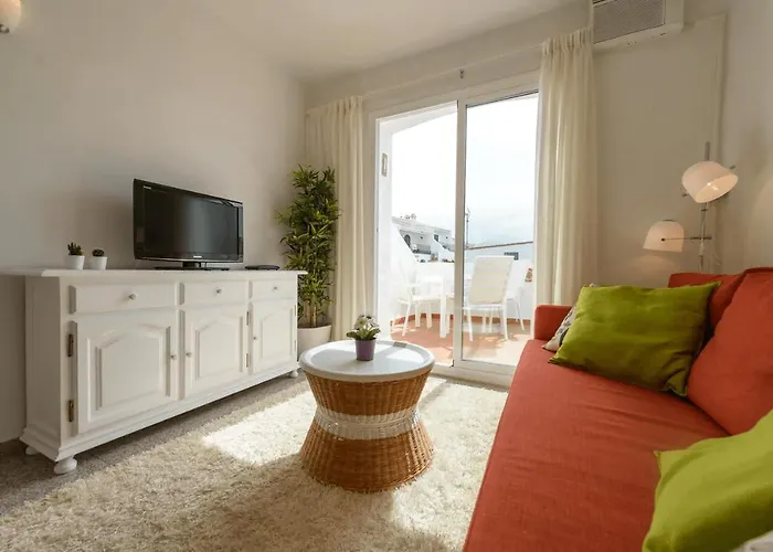 Right By The Pool Area In Capistrano Village * Nerja