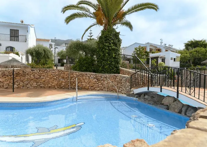 Right By The Pool Area In Capistrano Village * Nerja